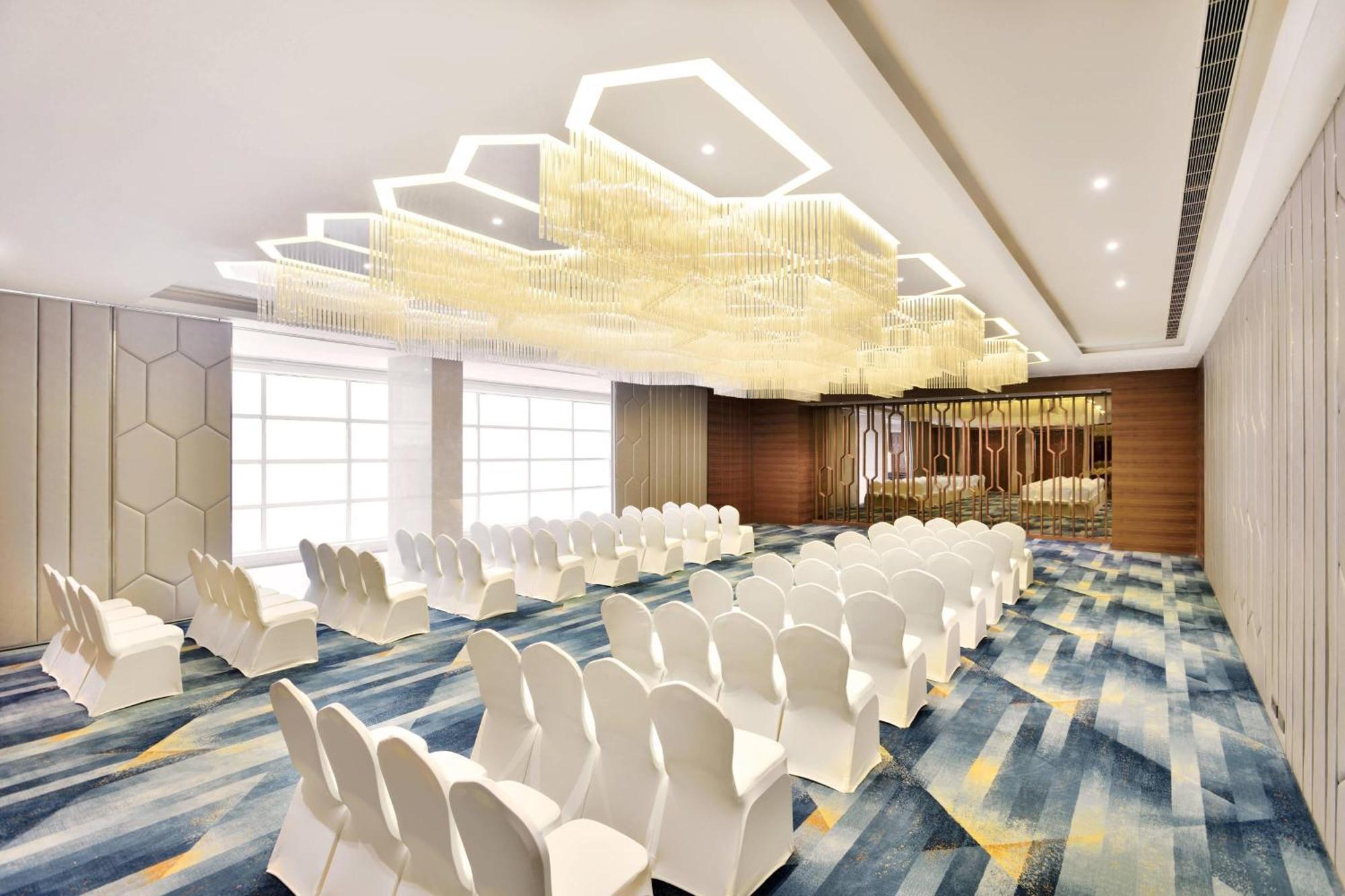 Fairfield By Marriott Indaur Exteriér fotografie
